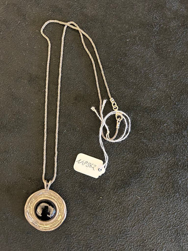 Onxy Pendant