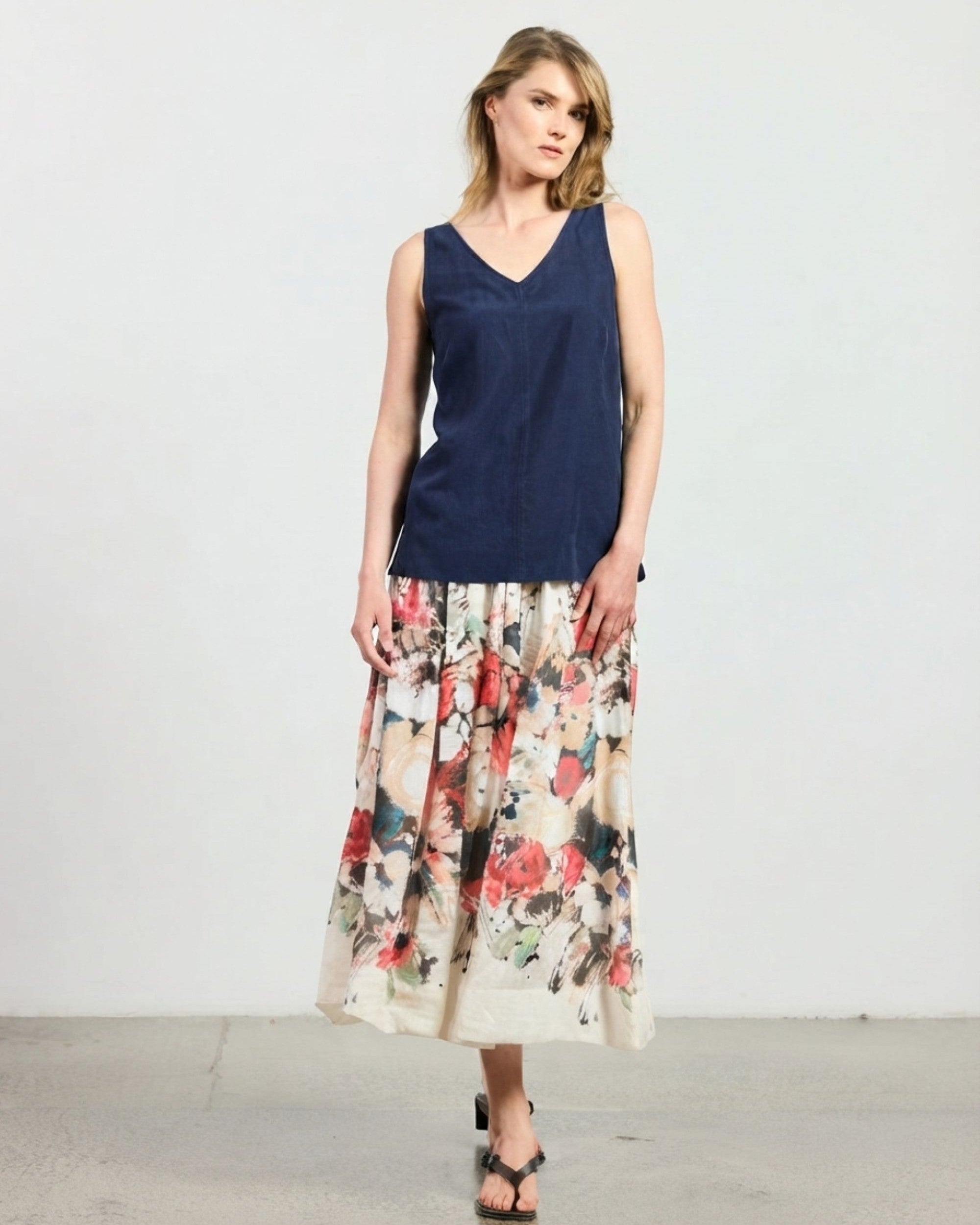 Zisa Singlet - Navy