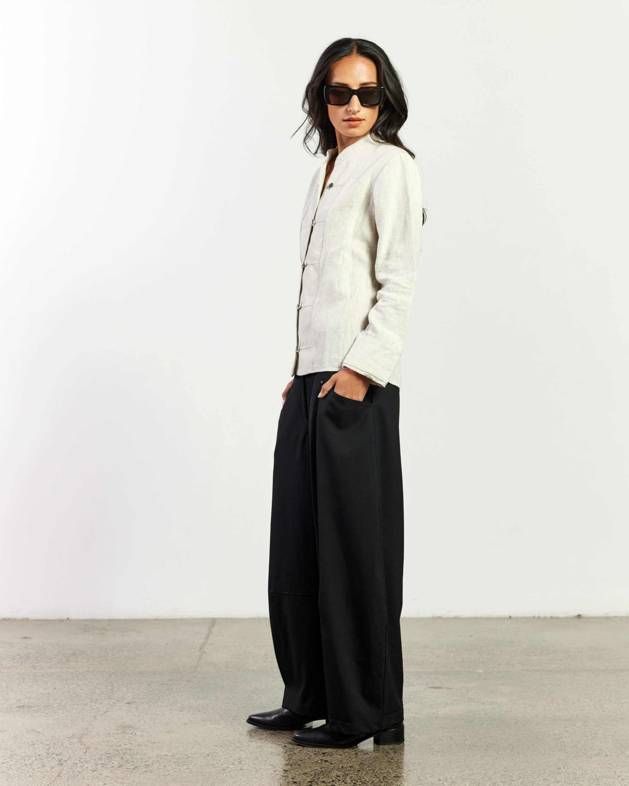 Rana Shirt - Oatmeal Linen – Jane Daniels
